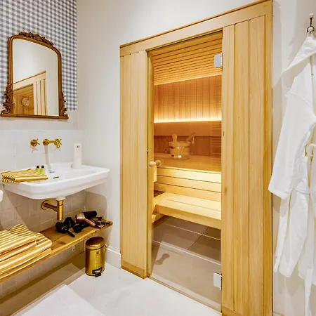 منزل للإقامة Romantic Escape And Wellness At Miss Tinguett In *